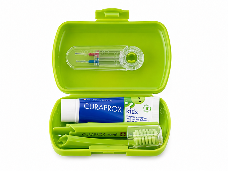 Curaprox Kids Travel Set дитячий дорожній набір для гігієни порожнини